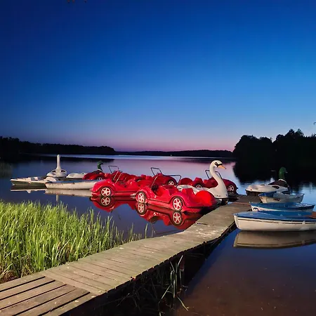 Farwne Checze - Kolorowe Alojamento de Turismo Selvagem Wdzydze Kiszewskie